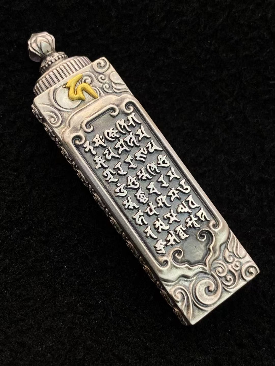 Silver Ksitigarbha Pendant "Compassion Beyond Realms"