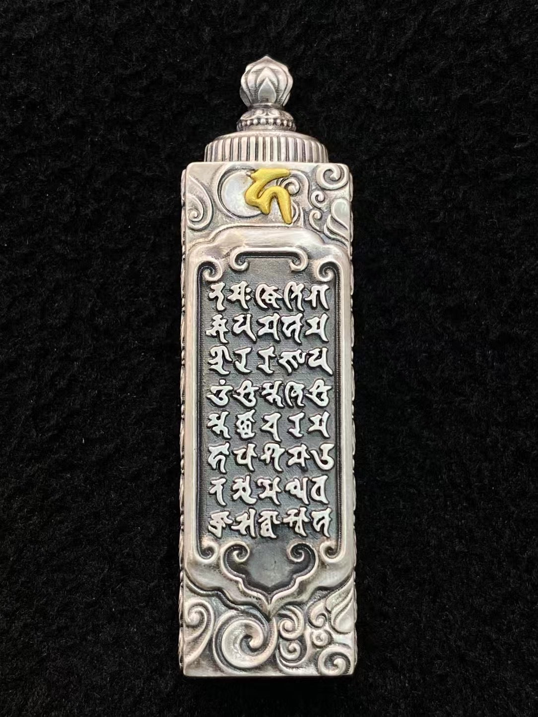 Silver Ksitigarbha Pendant "Compassion Beyond Realms"